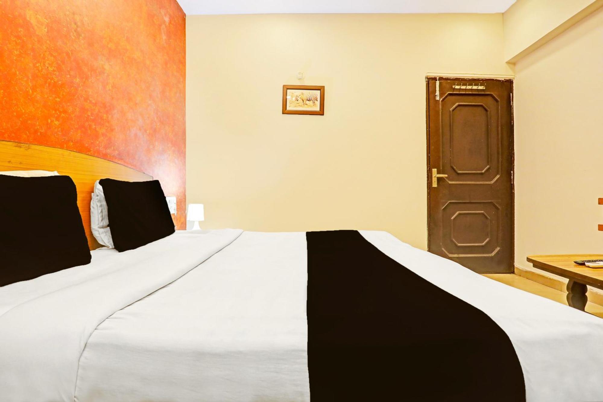Super Hotel O Jaistambh Chowk Formerly Guru Kirpa Rāipur Extérieur photo