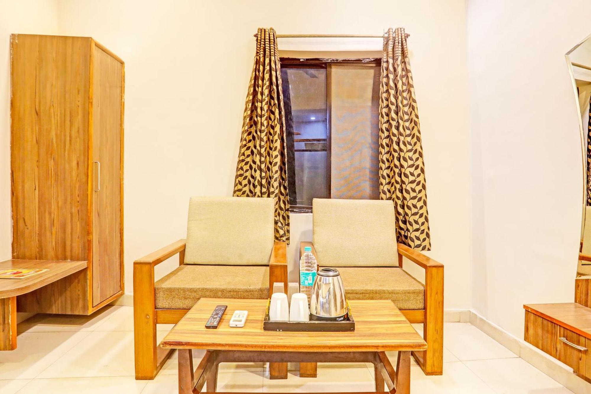 Super Hotel O Jaistambh Chowk Formerly Guru Kirpa Rāipur Extérieur photo