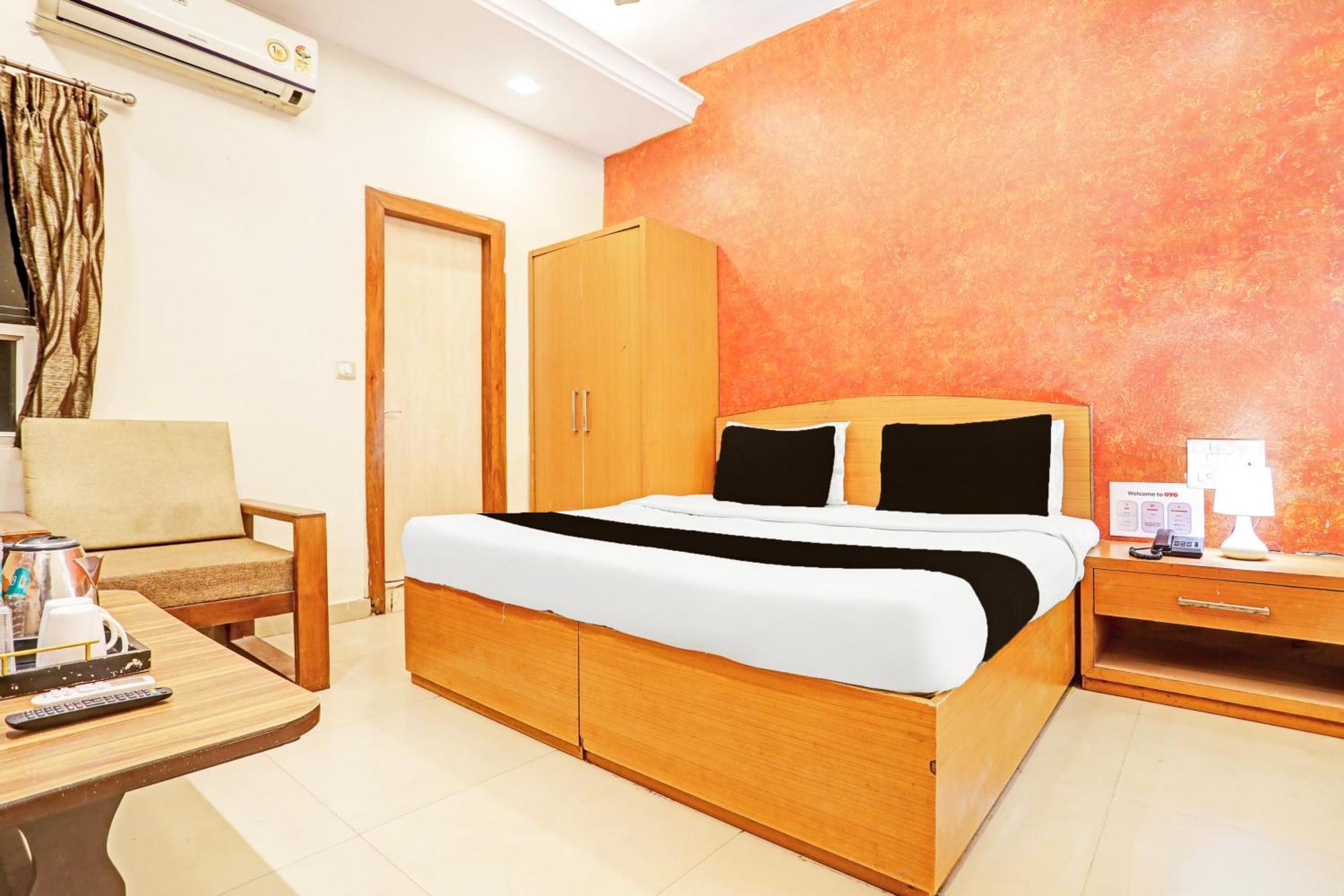 Super Hotel O Jaistambh Chowk Formerly Guru Kirpa Rāipur Extérieur photo